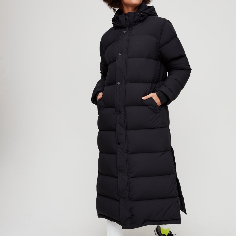 Aritzia long black super puff